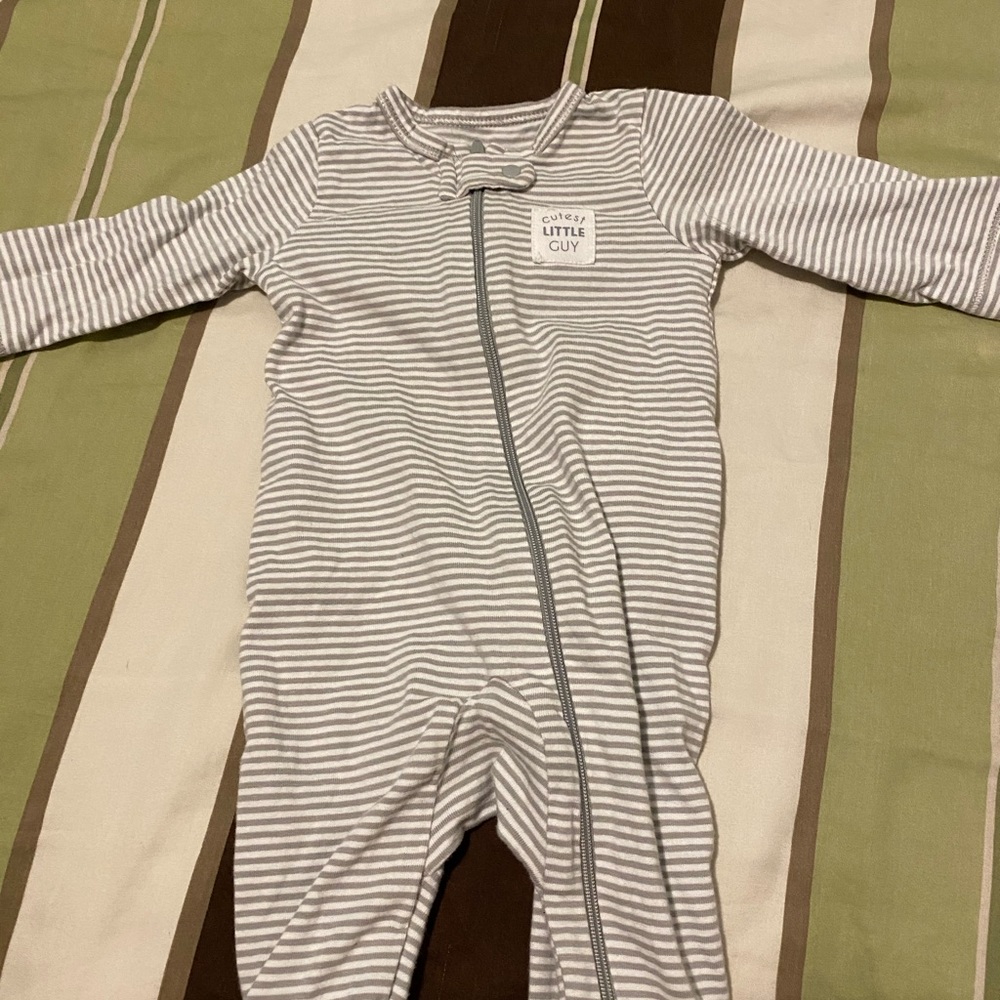 0-3m onesie